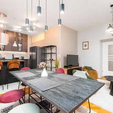 Raszynska 32-44 By Homeprime Apartment Warsaw