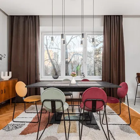 Apartment Raszynska 32-44 By Homeprime